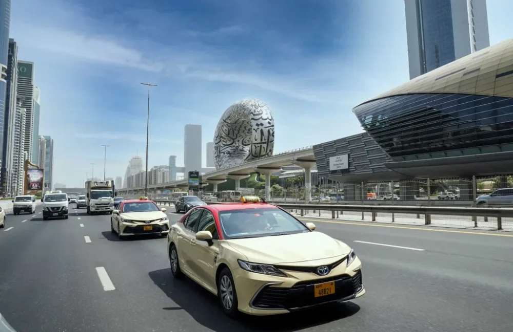 Dubai to Abu Dhabi transportation service